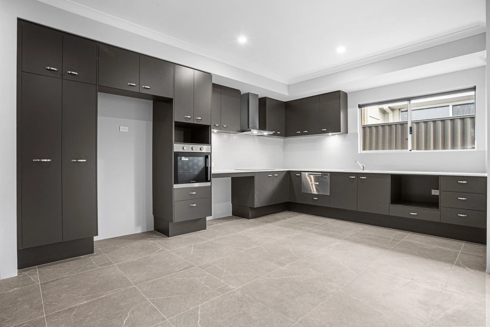 Additional image 2 of 6 Swiftshire Road, Madora Bay WA 6210