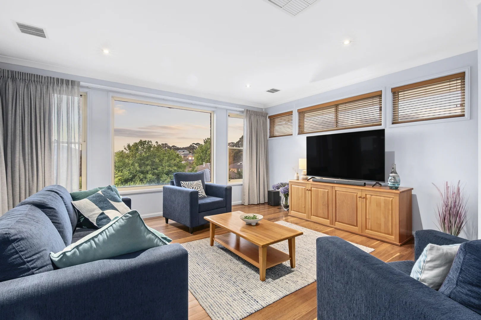 Additional image 14 of 49 Woodhill Link, Jerrabomberra NSW 2619