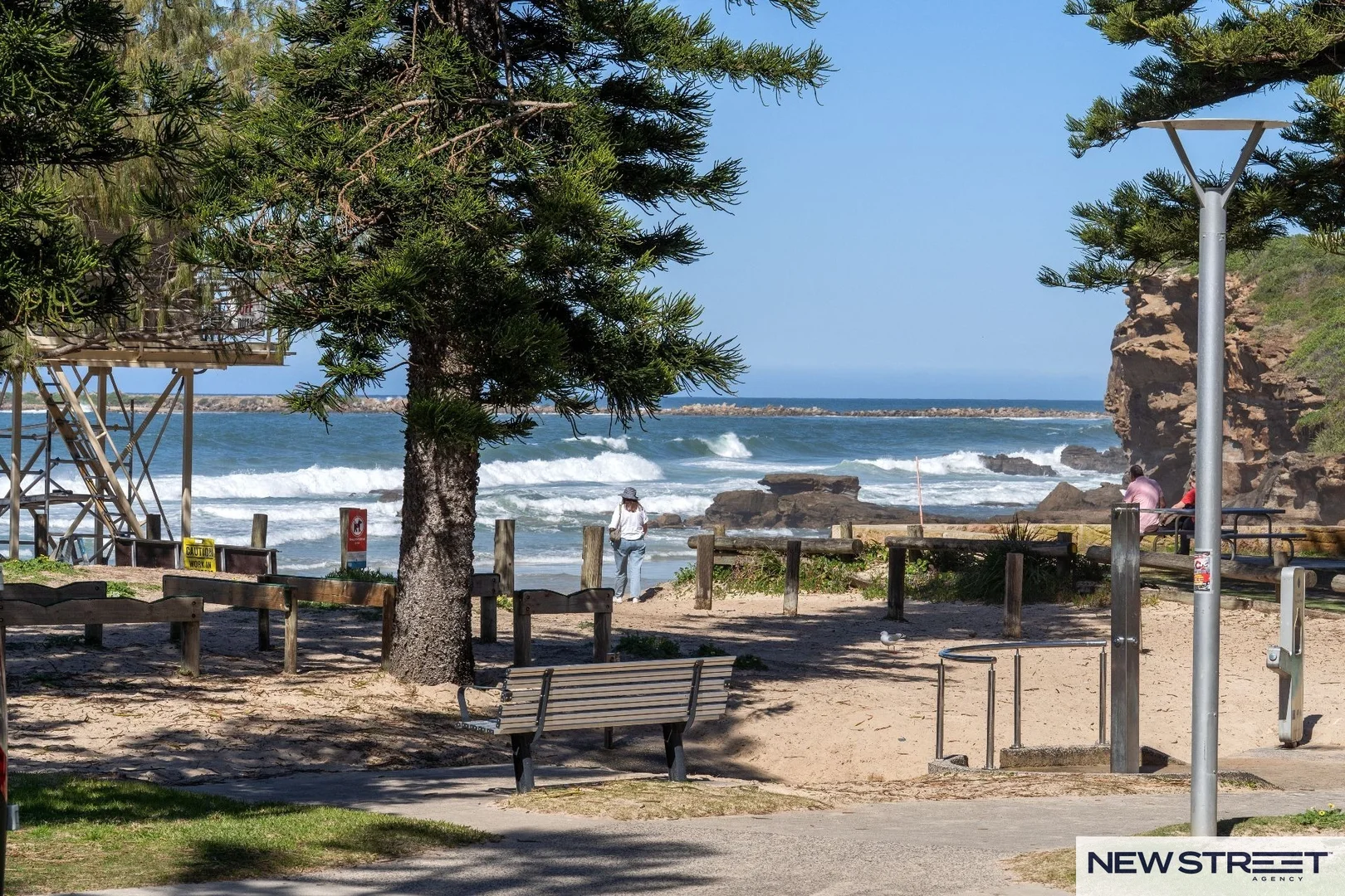 Additional image 30 of 403/1 Mawson Close, Caves Beach NSW 2281