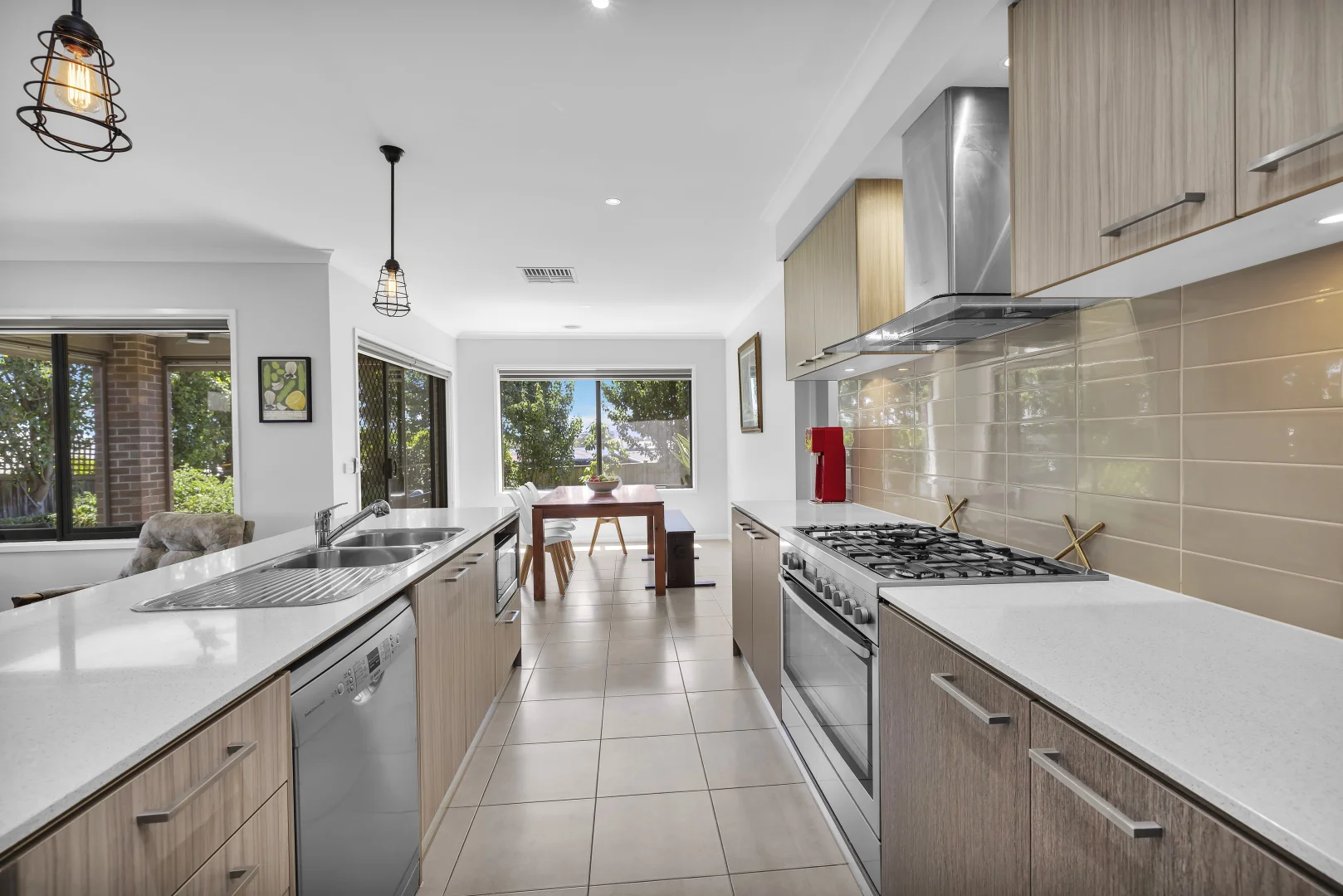 Additional image 3 of 5 Warwick Way, Drouin VIC 3818