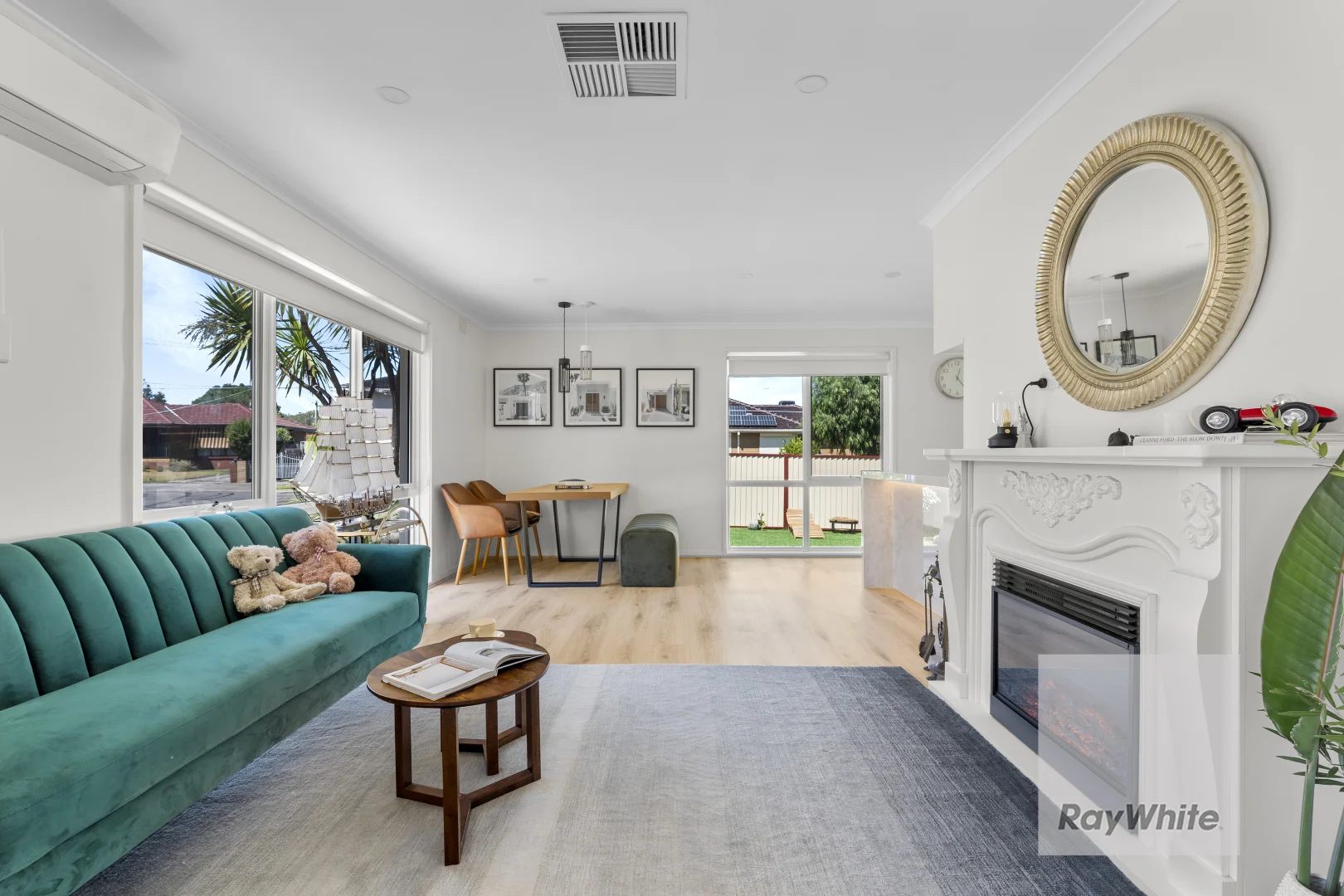 Additional image 2 of 44 Taunton Drive, Bundoora VIC 3083