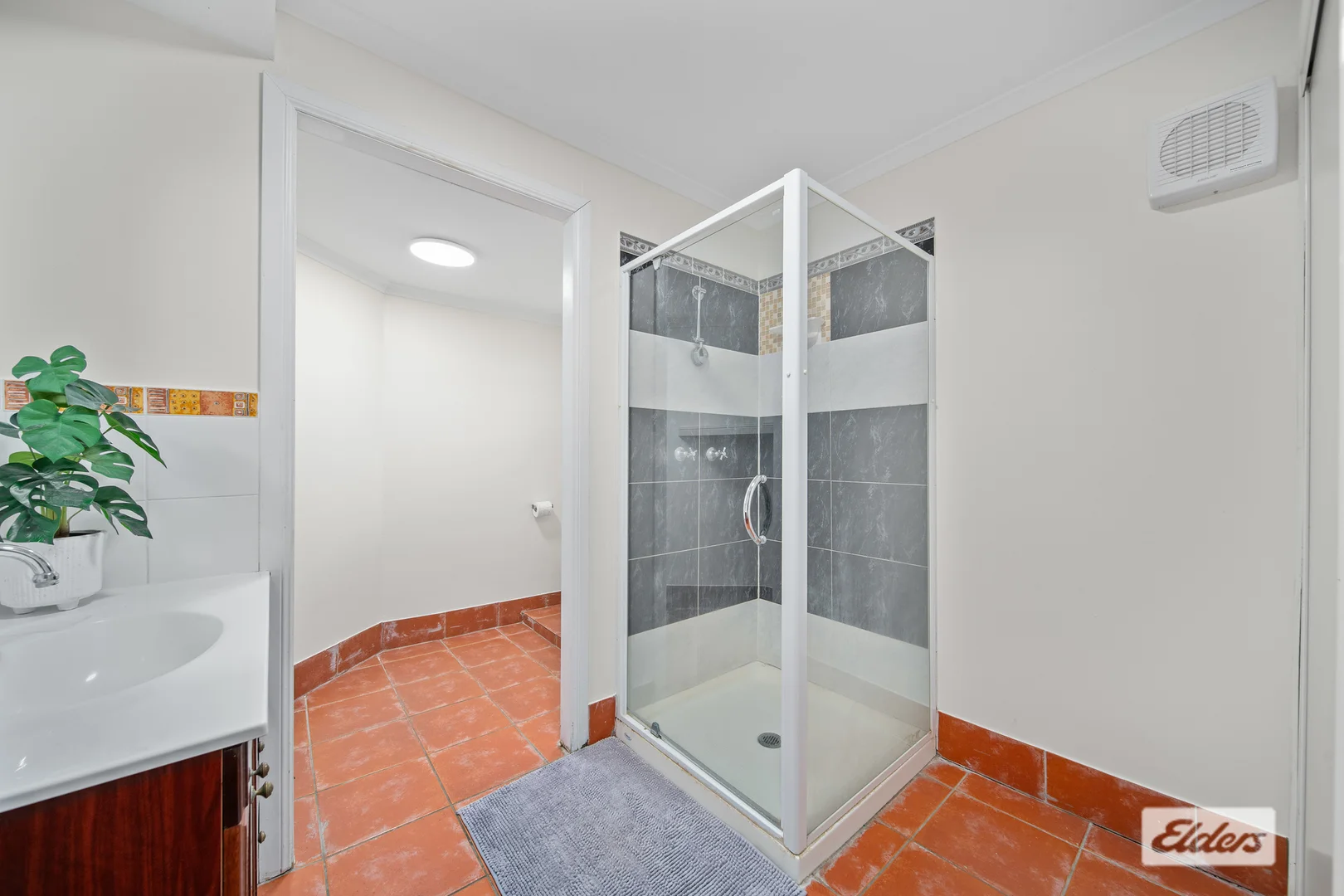 Additional image 20 of 16 Campbell Street, Emerald QLD 4720