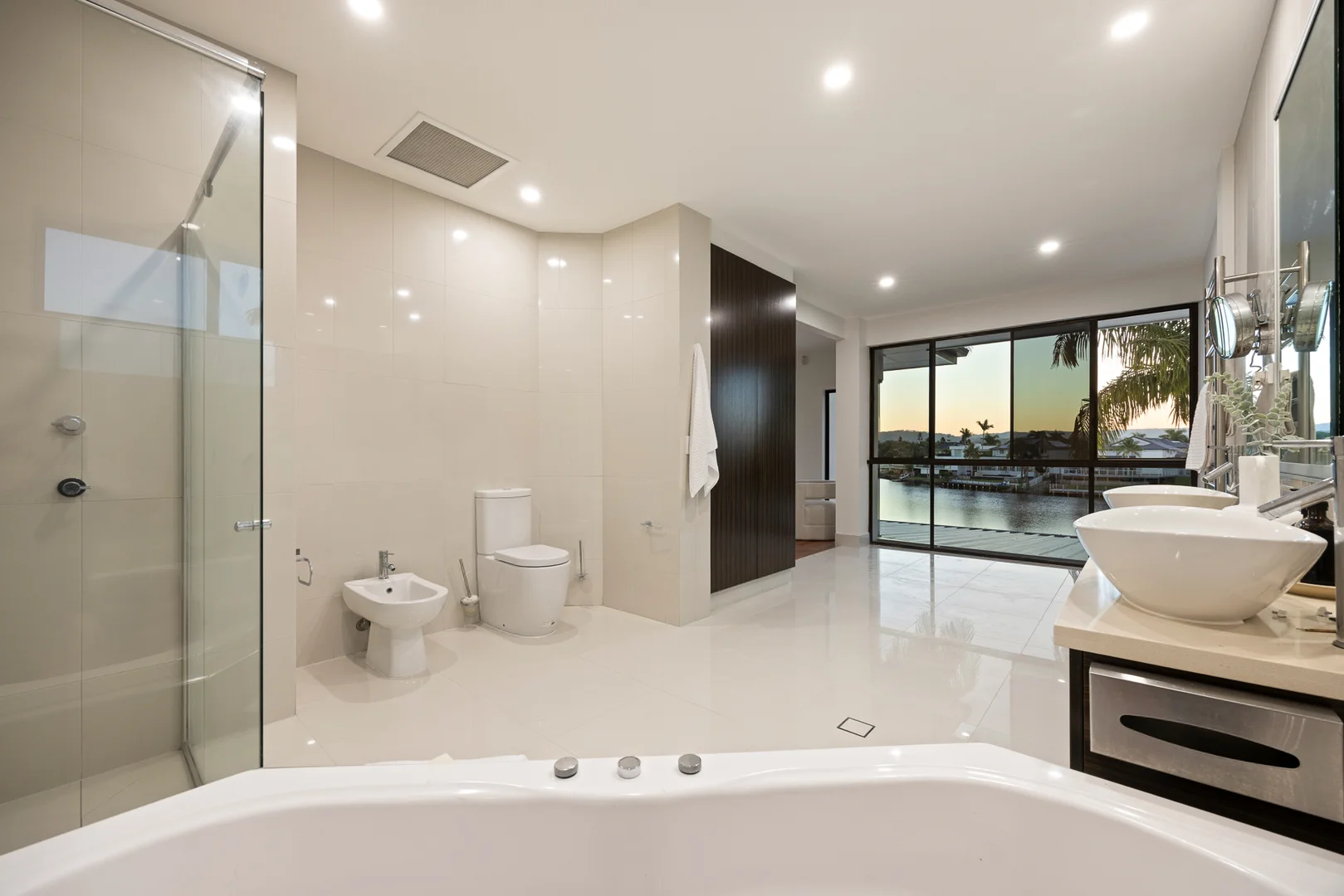 Additional image 16 of 48 Clipper Boulevard, Clear Island Waters QLD 4226