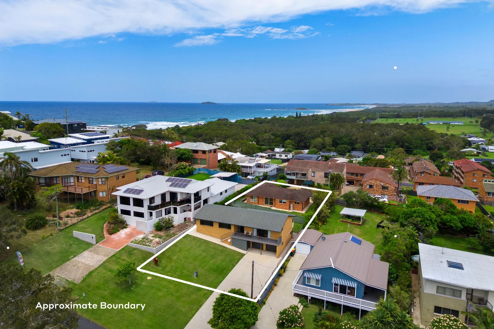 Additional image 20 of 22 & 22A Ocean Street, Woolgoolga NSW 2456