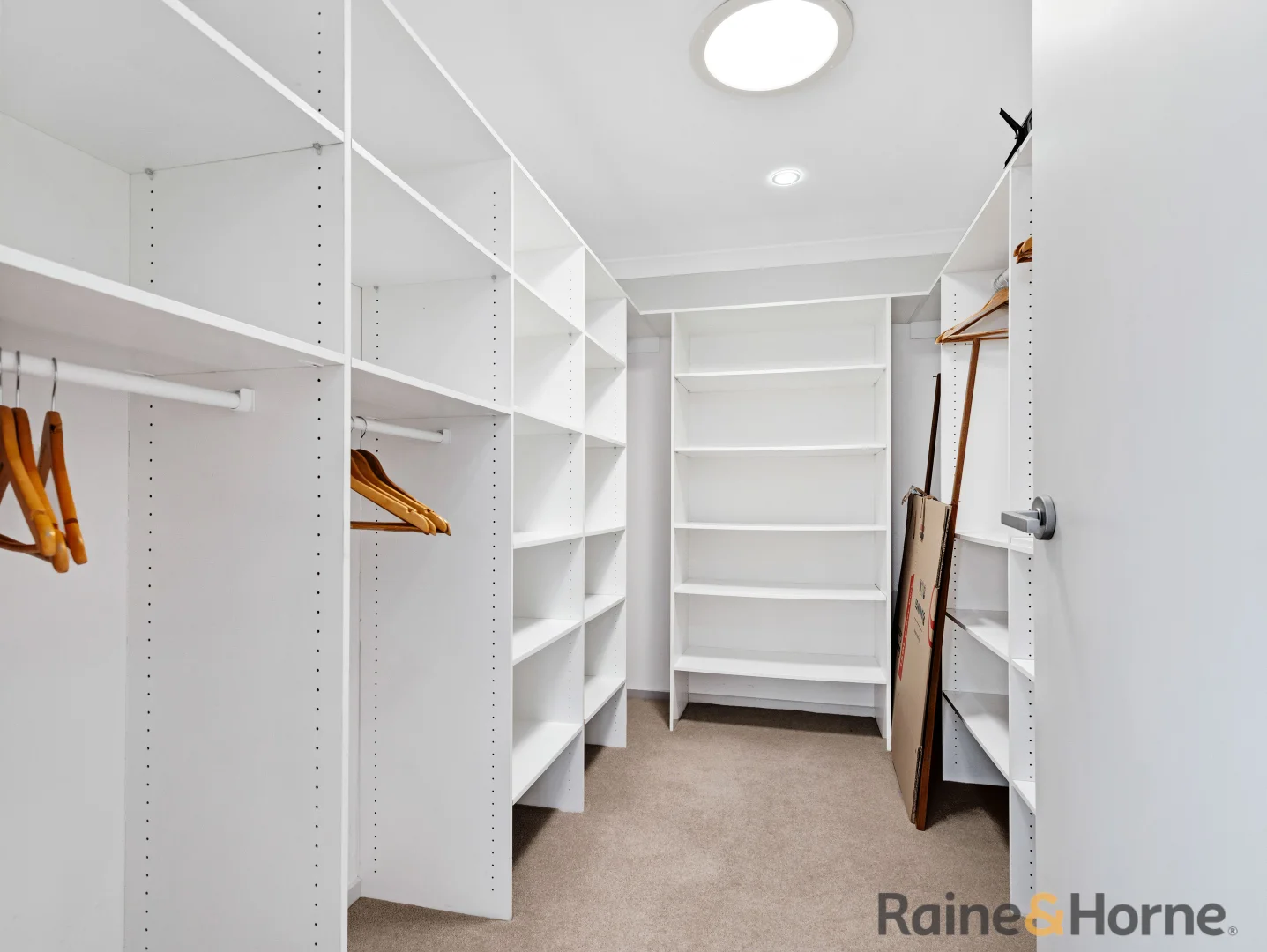 Additional image 32 of 129 Annetts Parade, Mossy Point NSW 2537