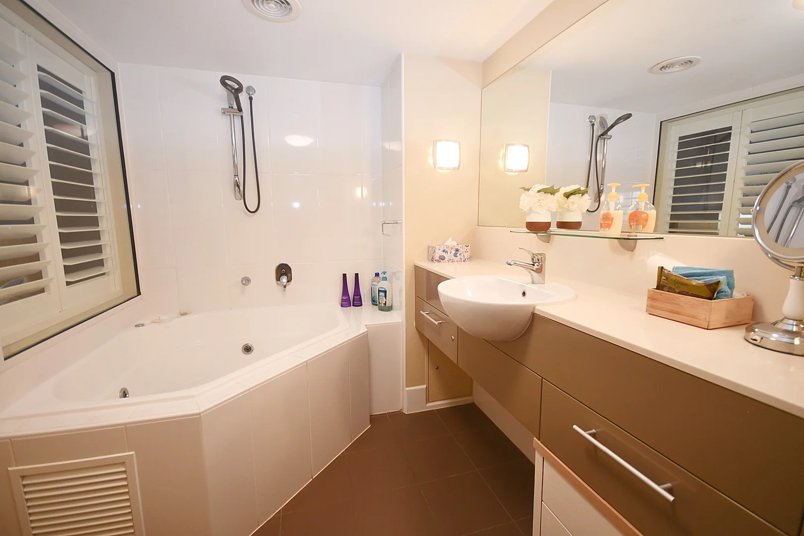 Additional image 10 of 222/569 Esplanade, Urangan QLD 4655