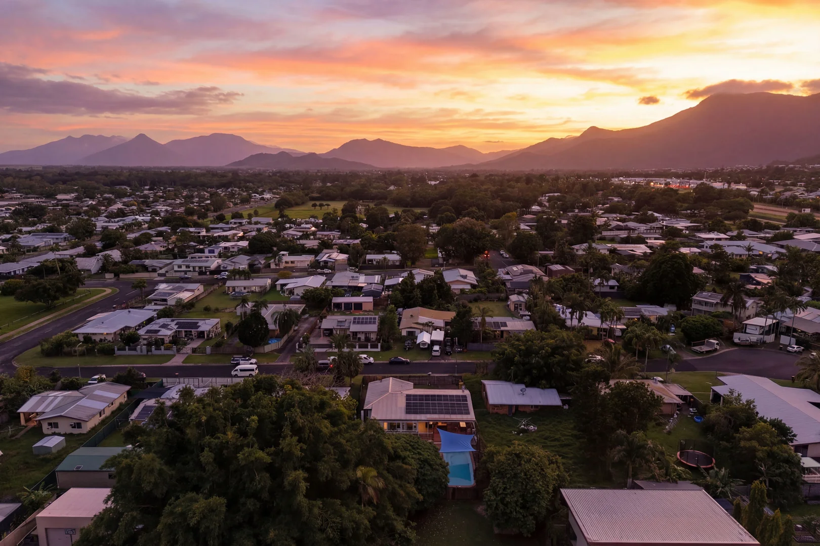 Additional image 22 of 10 Malibu Close, White Rock QLD 4868