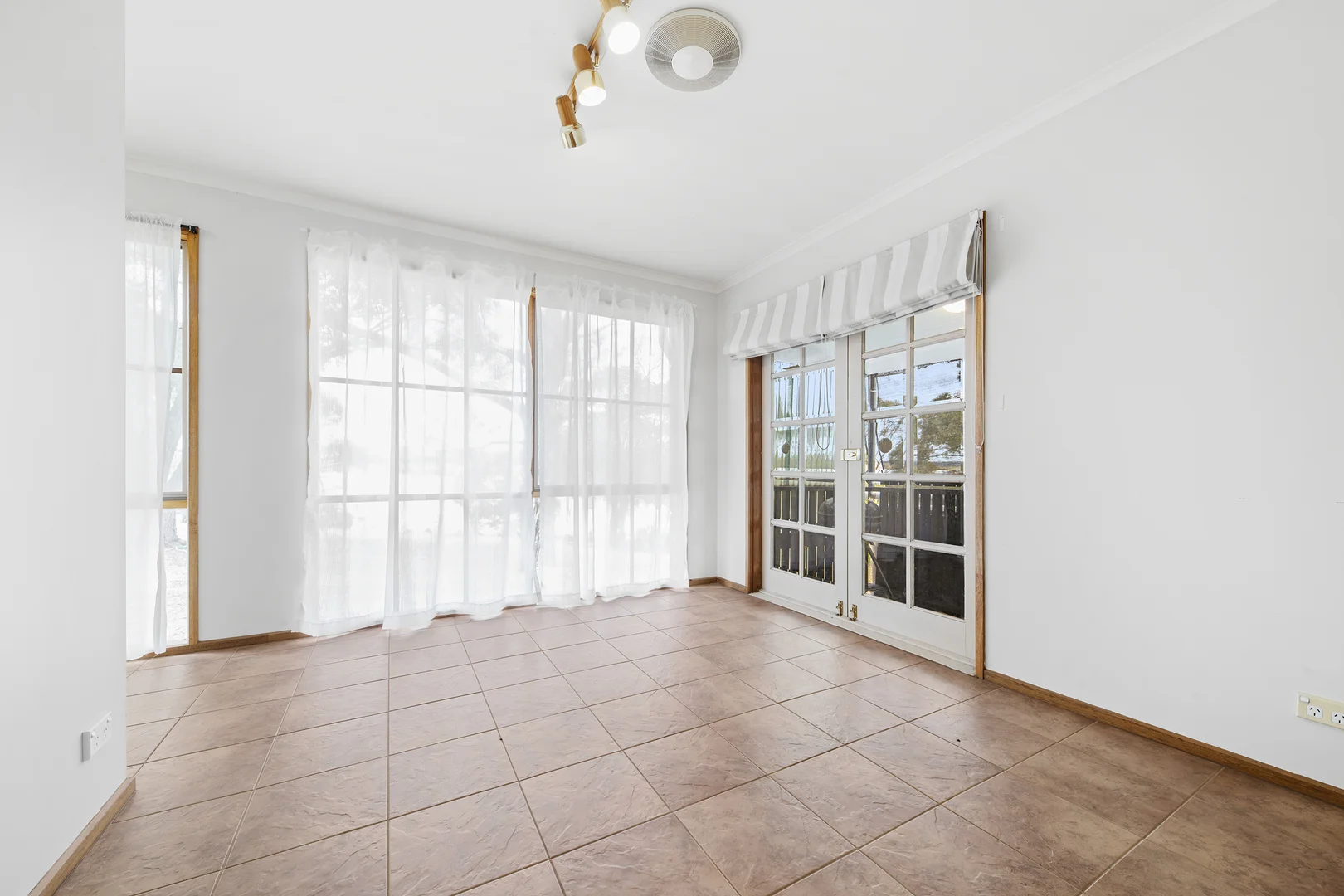 Additional image 9 of 43 Meadows Lane, Heathcote VIC 3523