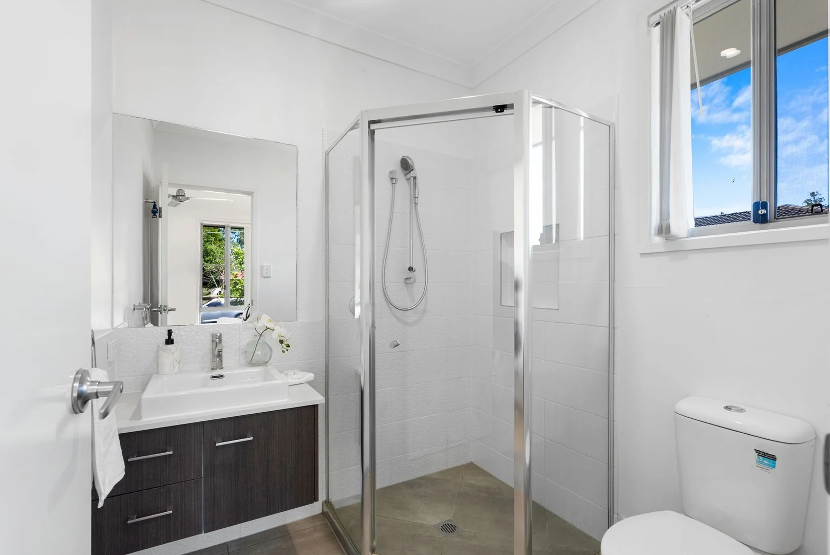 Additional image 10 of 218 Jones Road, Bellbird Park QLD 4300