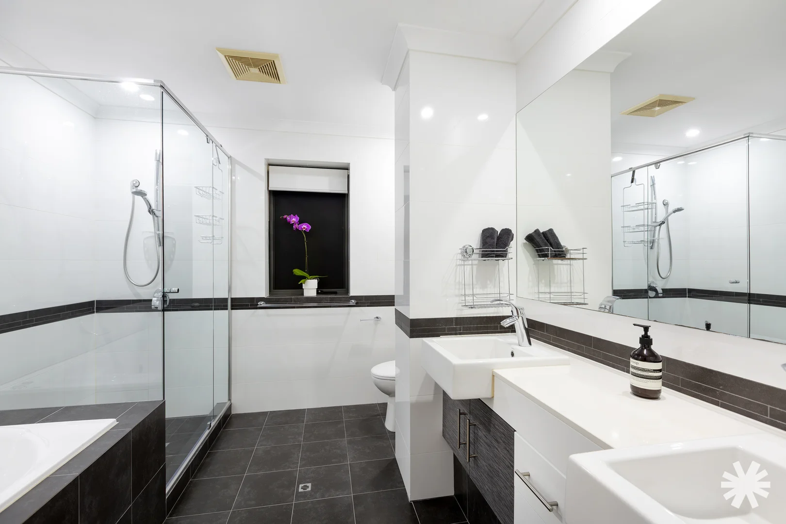 Additional image 22 of 4/53 South Terrace, Como WA 6152