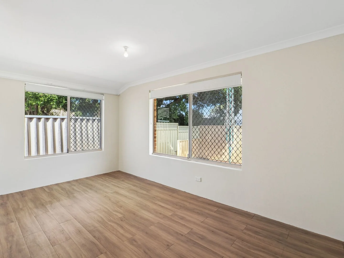 Additional image 21 of 39 Holmesdale Road, Woodbridge WA 6056