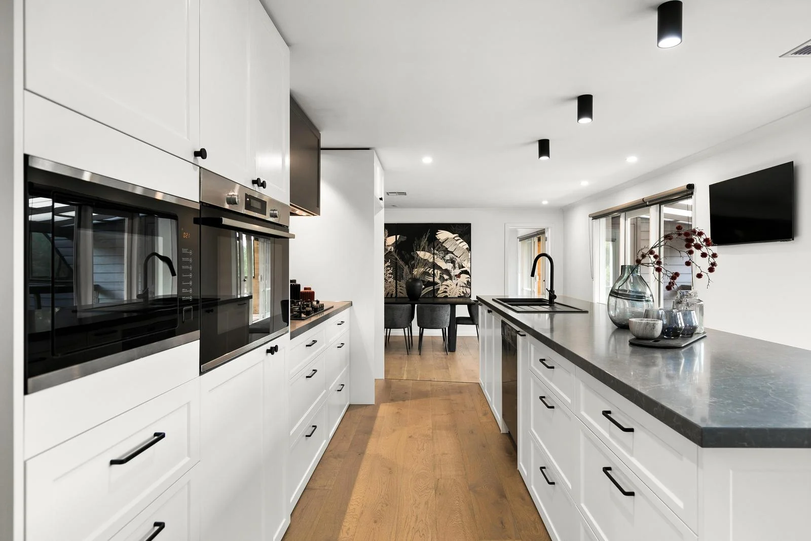 Additional image 5 of 22 Zig Zag Road, Eltham VIC 3095