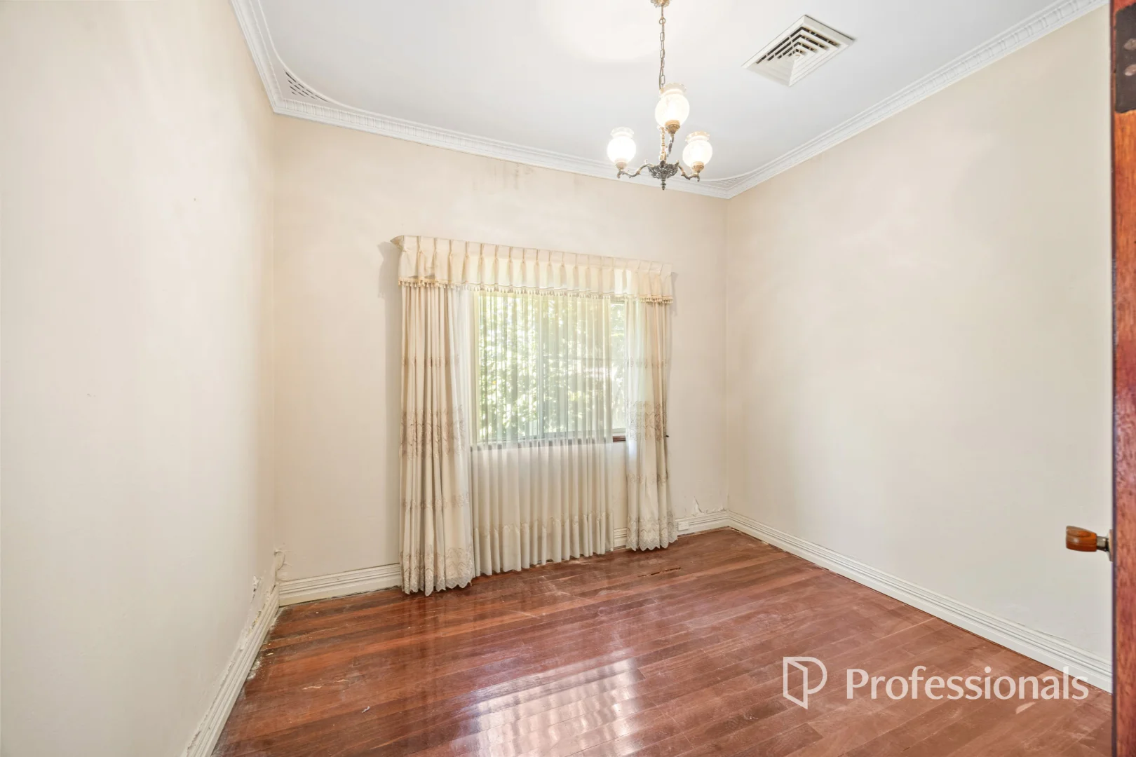 Additional image 12 of 4 Sayer Street, Midland WA 6056