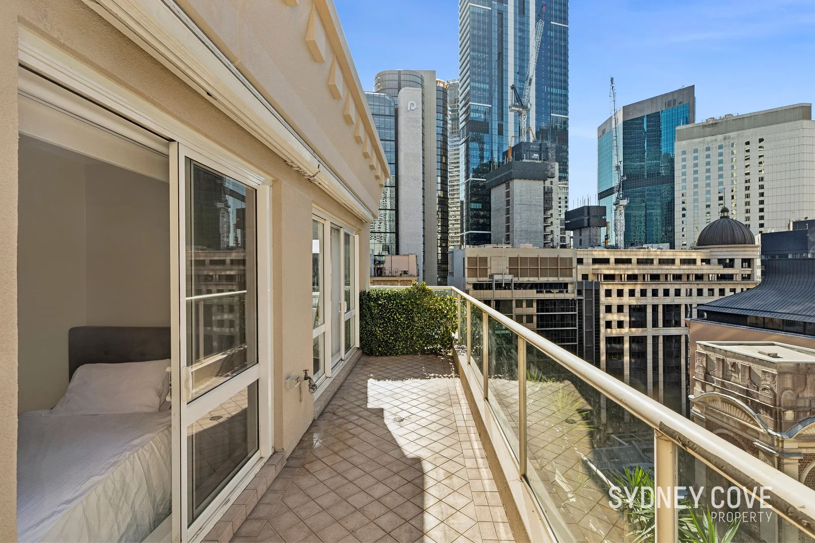 Additional image 2 of 1402/2 Bond Street, Sydney NSW 2000