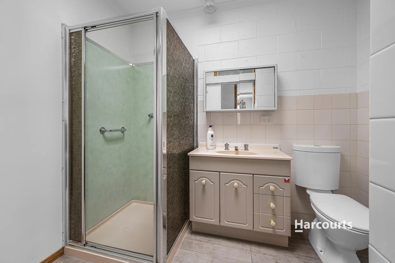 Additional image 5 of 4/3 Quiggins Grove, Ulverstone TAS 7315