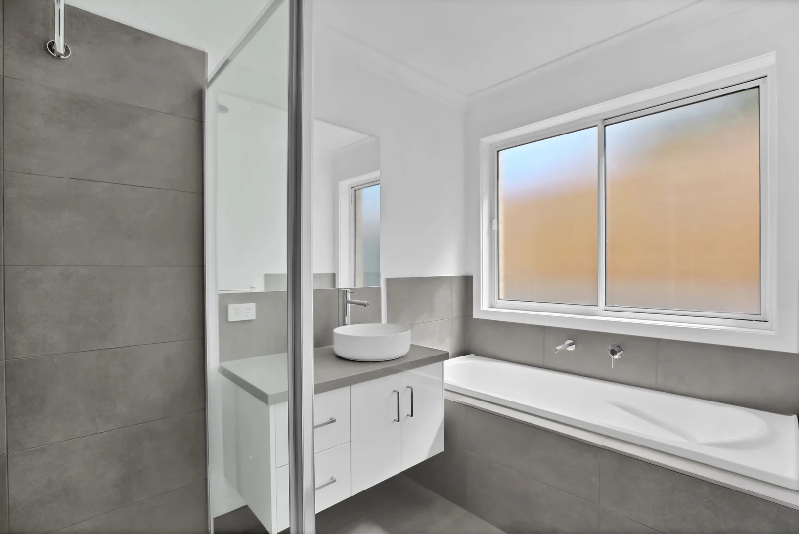 Additional image 9 of 2, 3, 4 & 5/20 Garfield Road, Garfield VIC 3814