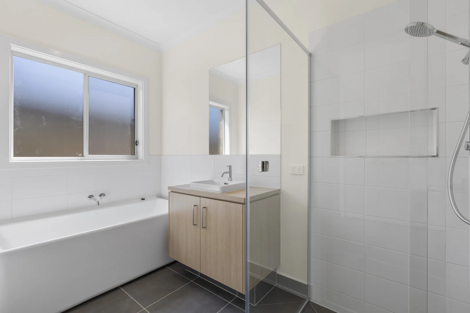 Additional image 9 of 65 Grassland Grove, Leopold VIC 3224