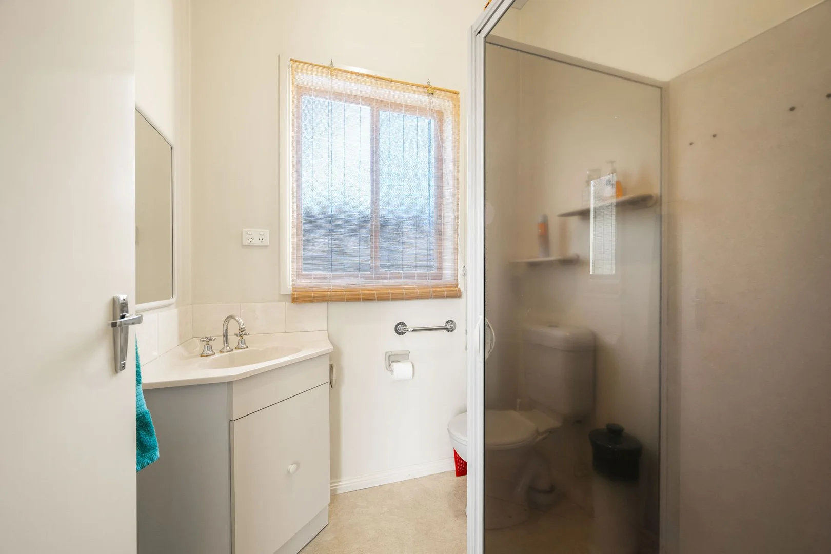 Additional image 18 of 411 Mount Buffalo Road, Porepunkah VIC 3740