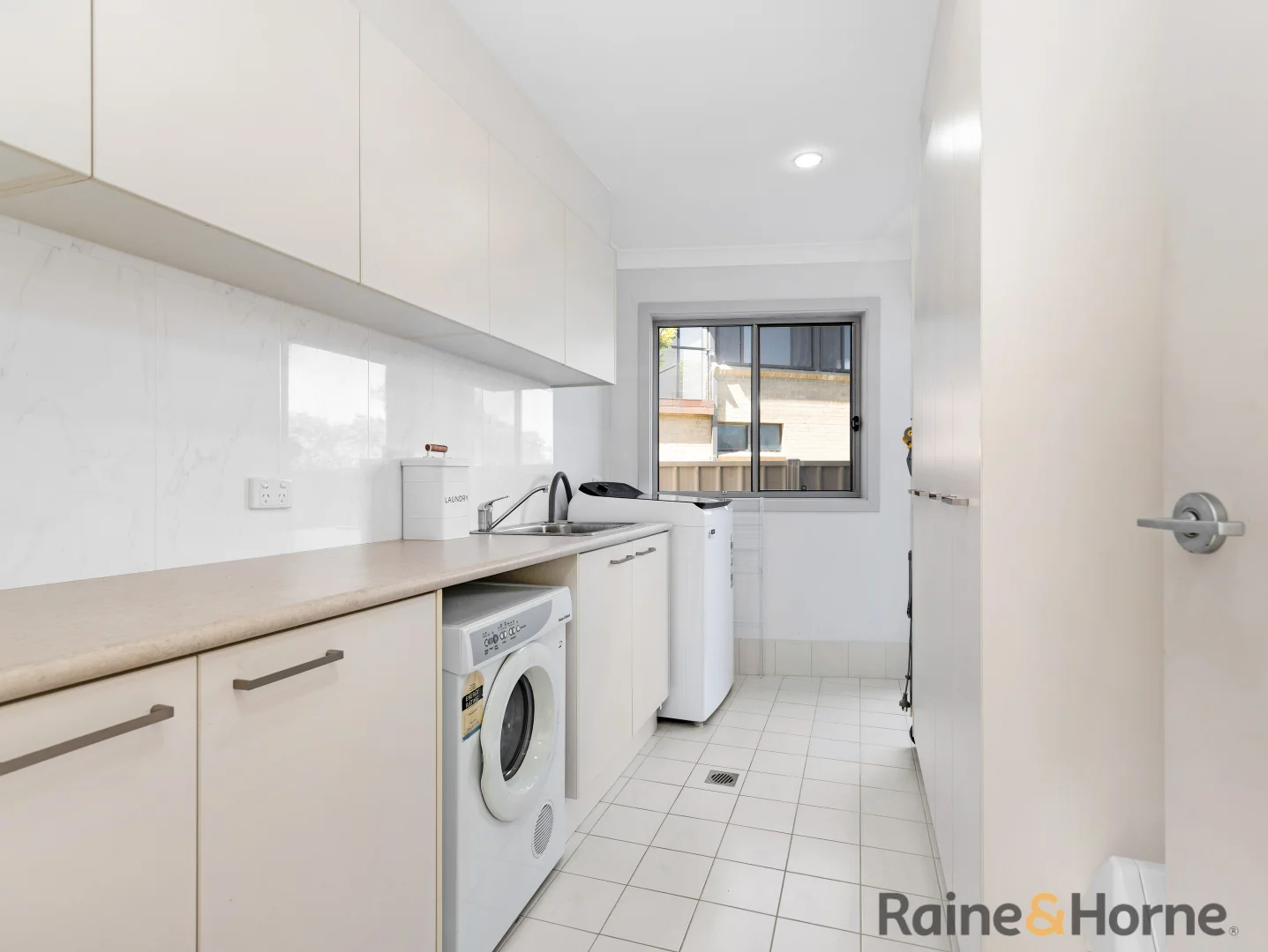 Additional image 38 of 129 Annetts Parade, Mossy Point NSW 2537