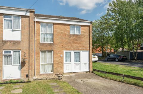 Northolt Gardens, Lordshill, Southampton, Hampshire SO16