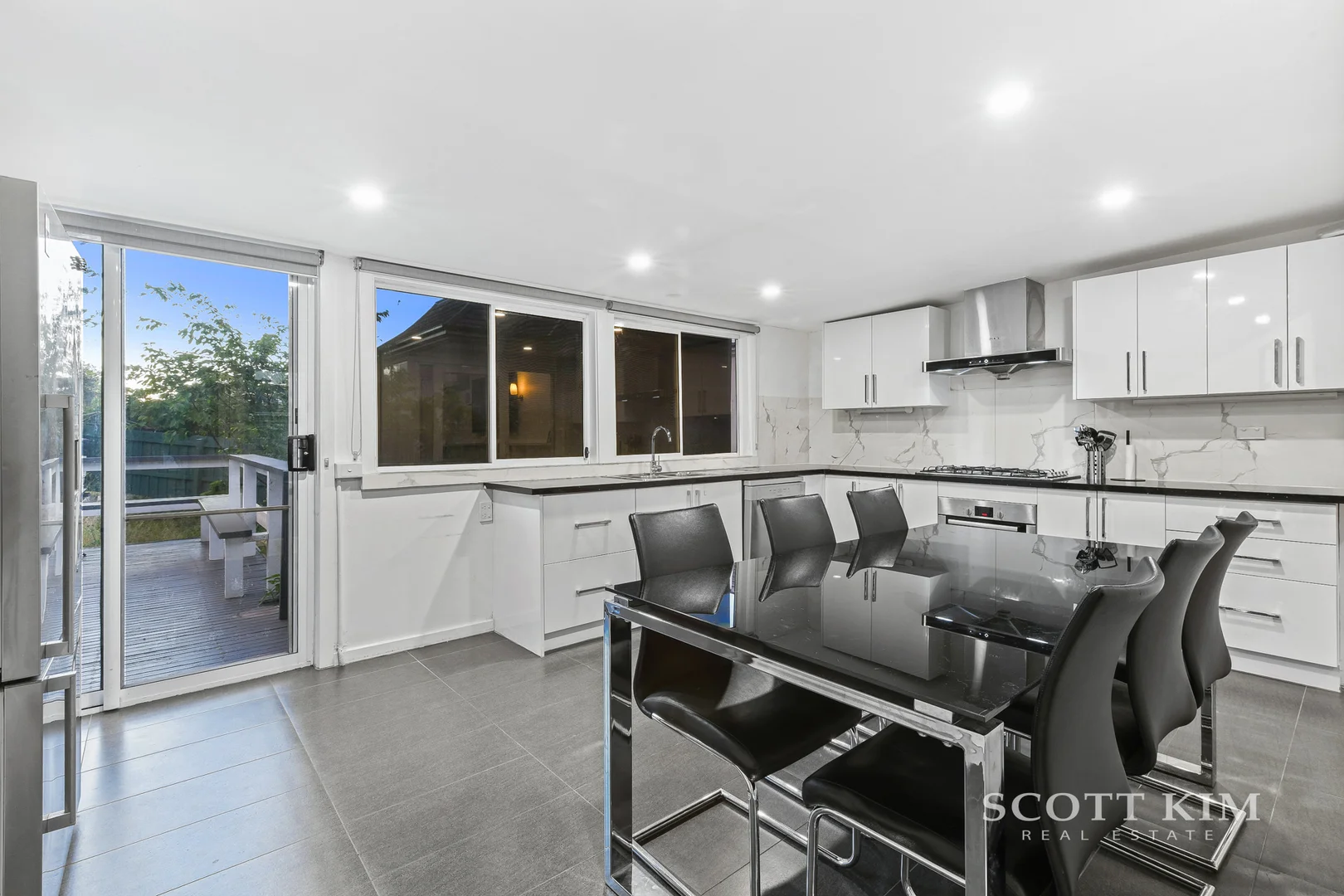 Additional image 4 of 140 Mountain View Road, Balwyn North VIC 3104