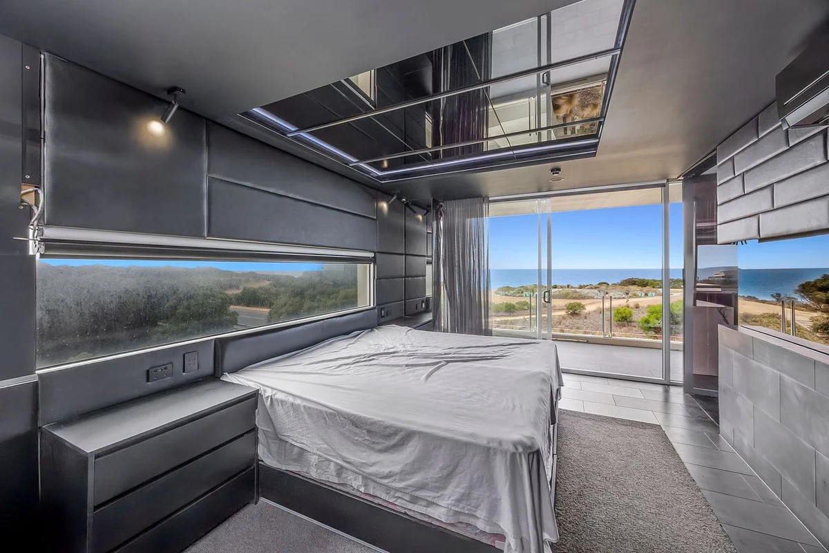 Additional image 9 of 253-255/100 The Esplanade, Torquay VIC 3228