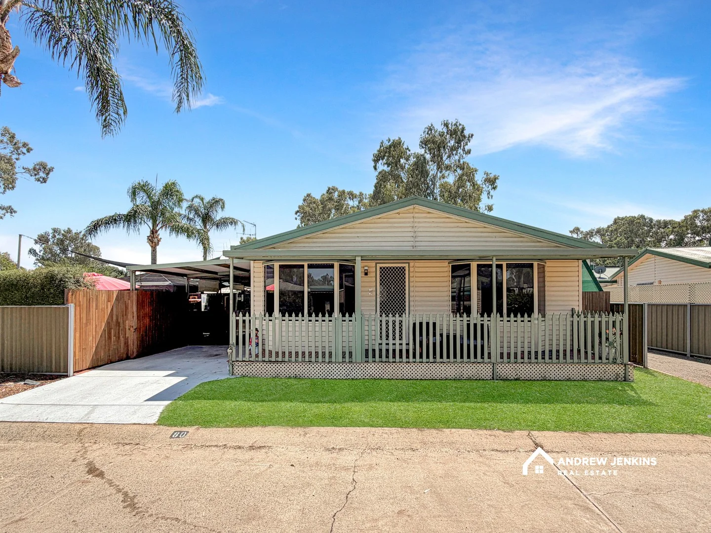 2 Lakeside Drive, Cobram VIC 3644