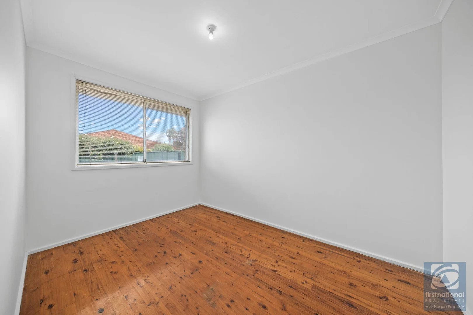 Additional image 7 of 3 Salamaua Place, Glenfield NSW 2167