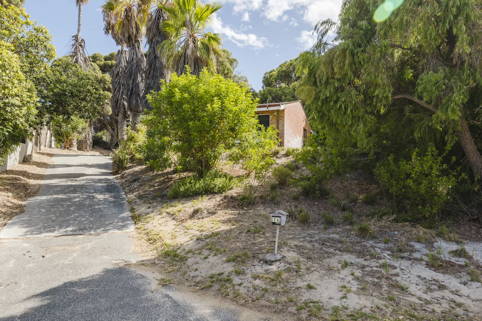 Additional image 15 of 24 Chrisp Place, Yanchep WA 6035