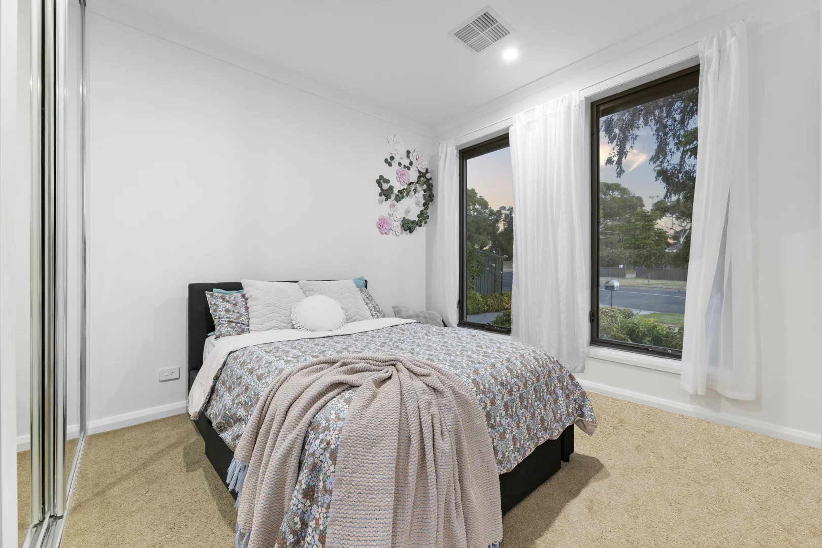 Additional image 12 of 12A Helen Terrace, Valley View SA 5093