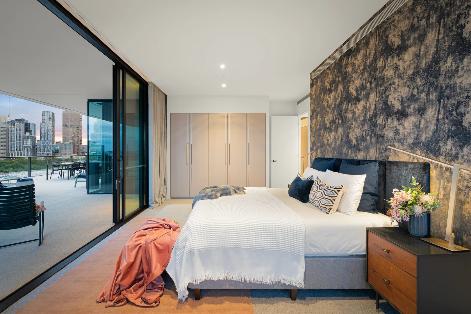 Additional image 9 of 918/280 Albert Street, East Melbourne VIC 3002