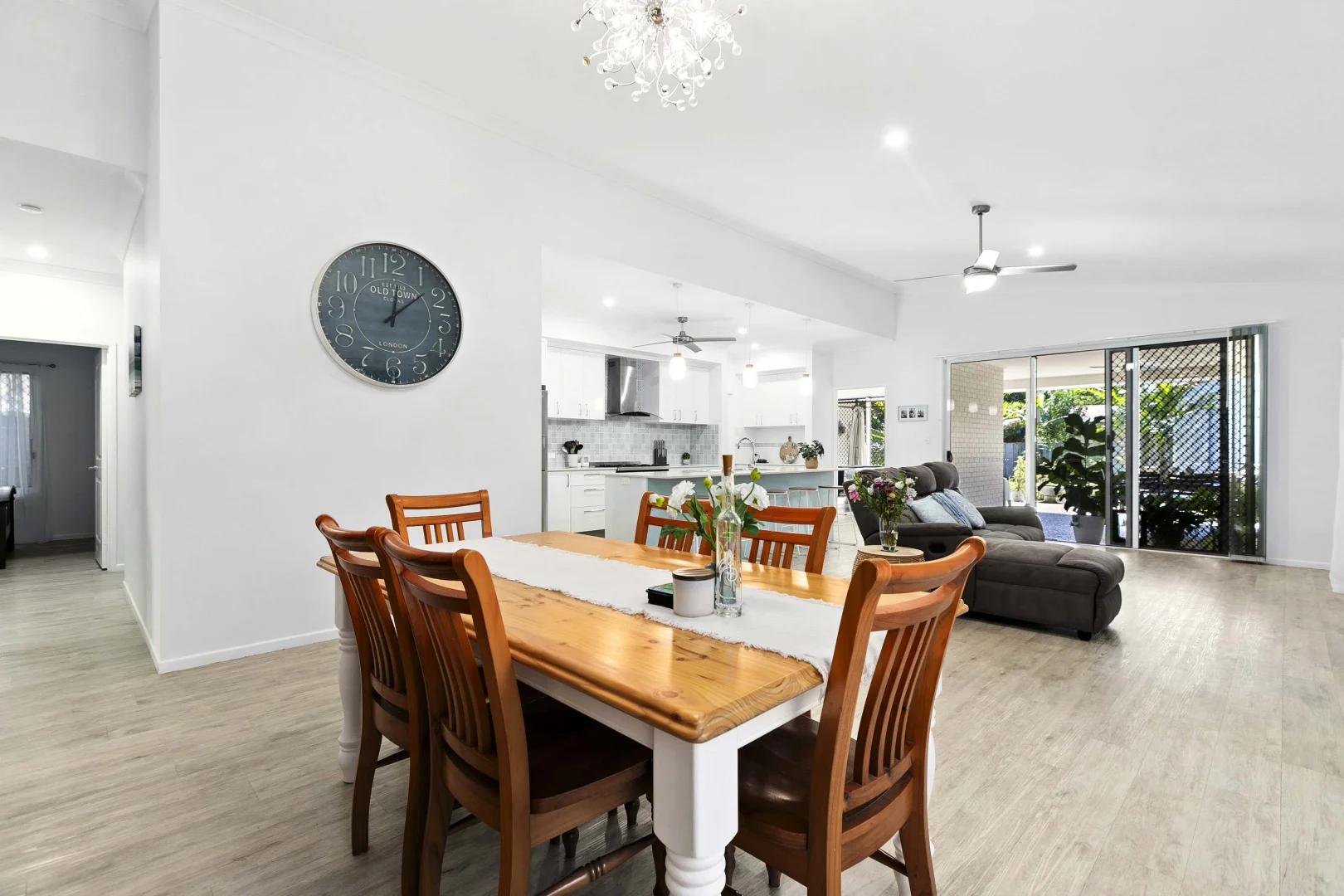 Additional image 9 of 98 Cypress Street, Torquay QLD 4655