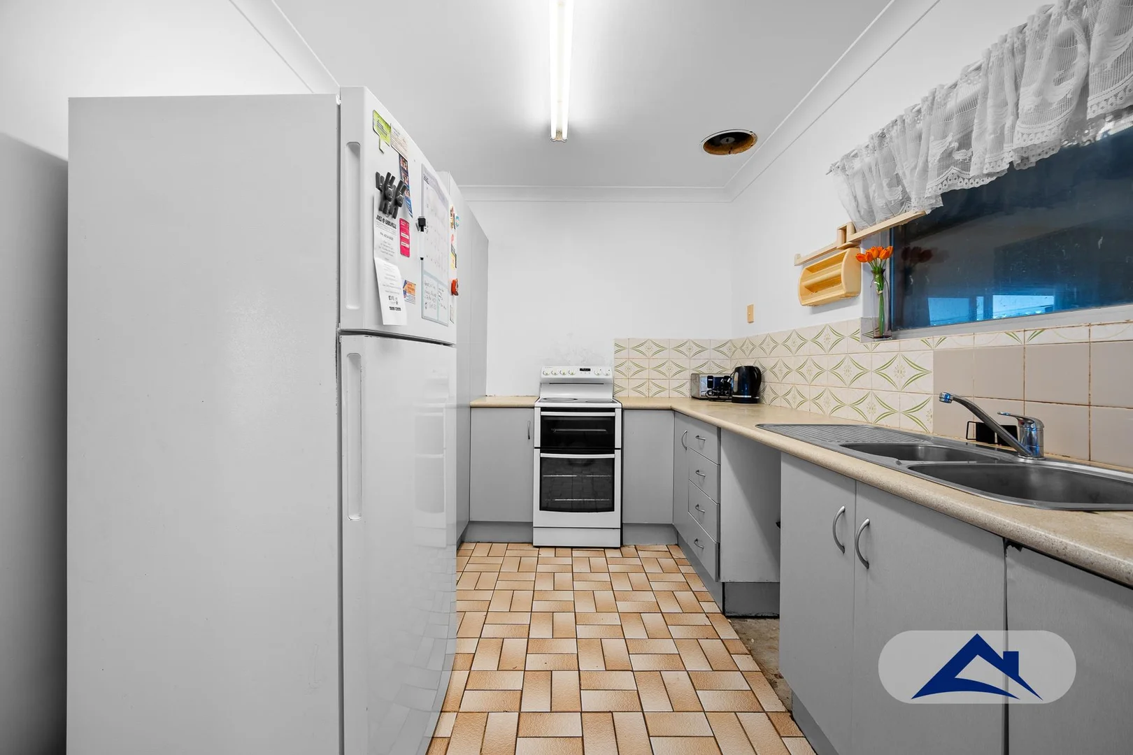 Additional image 5 of 10 Gerard Street, Woree QLD 4868