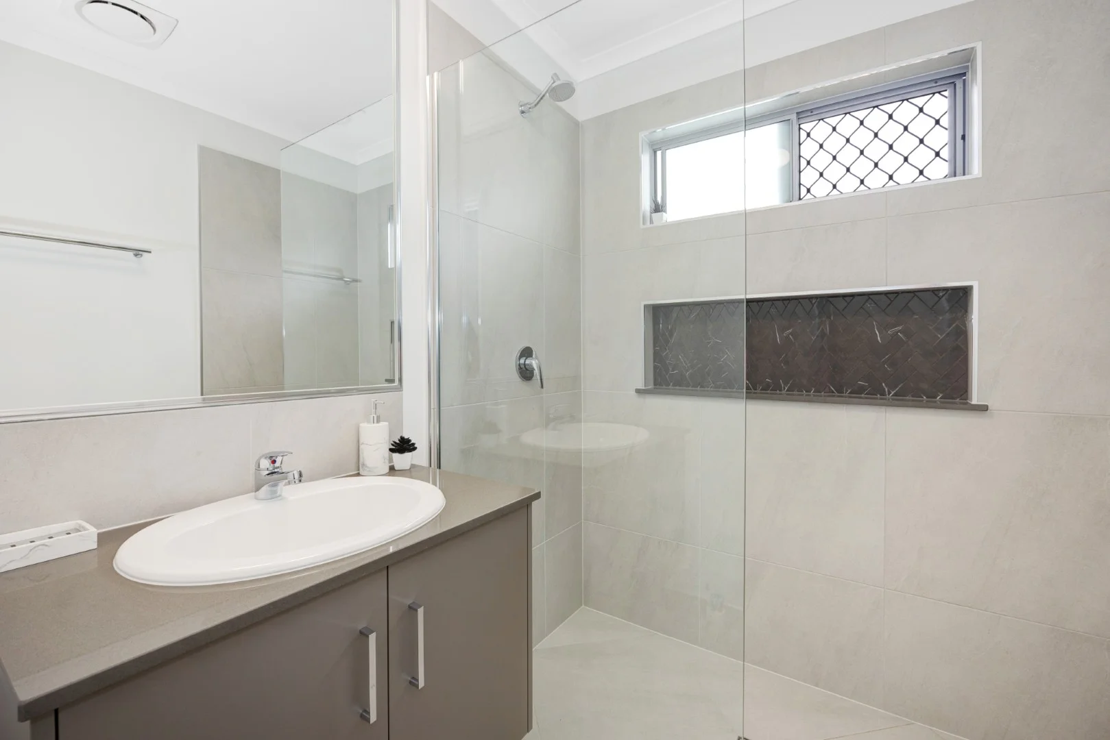 Additional image 8 of 16 Creekside Parade, Julago QLD 4816