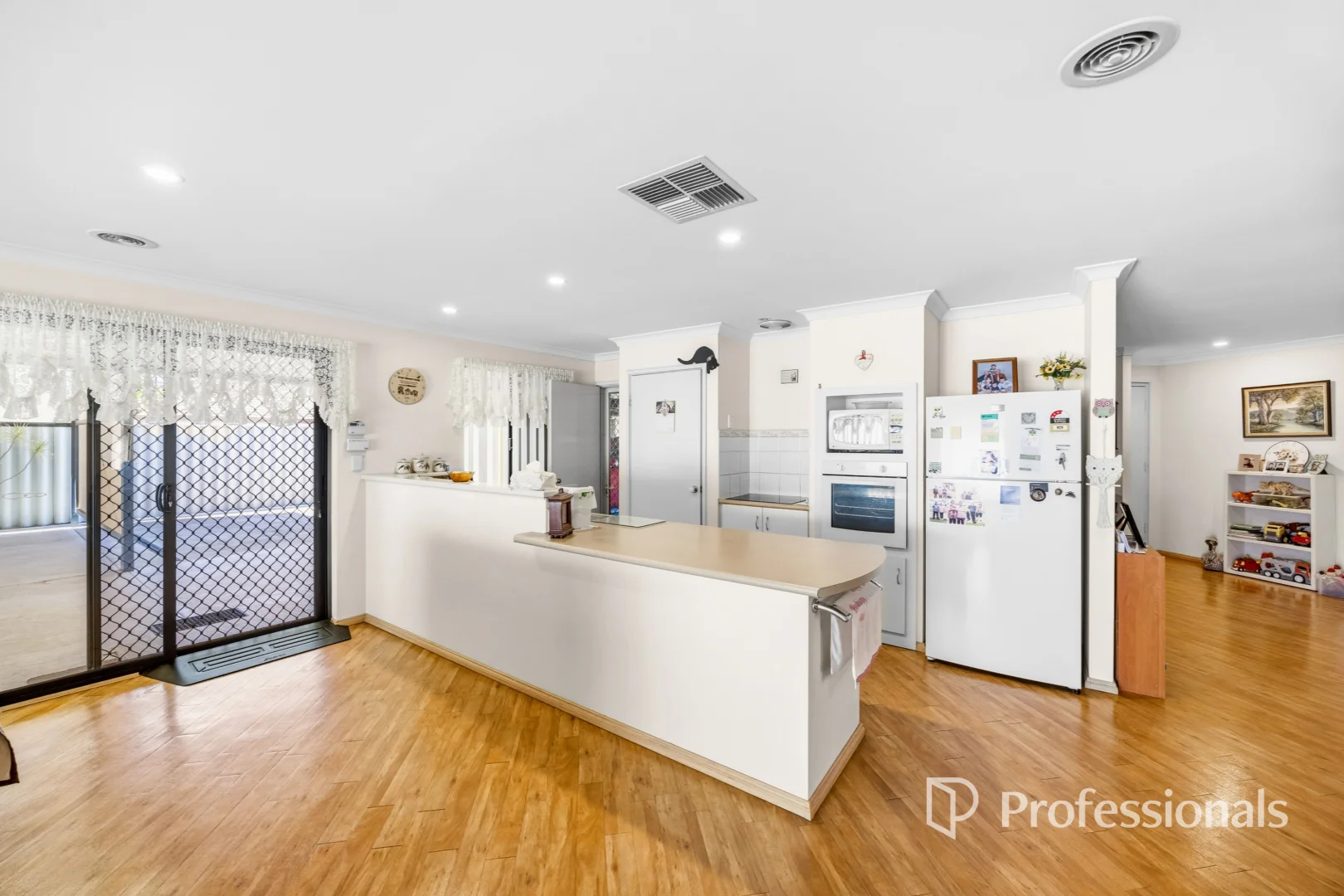 Additional image 11 of 38 Bedingfield Way, Australind WA 6233