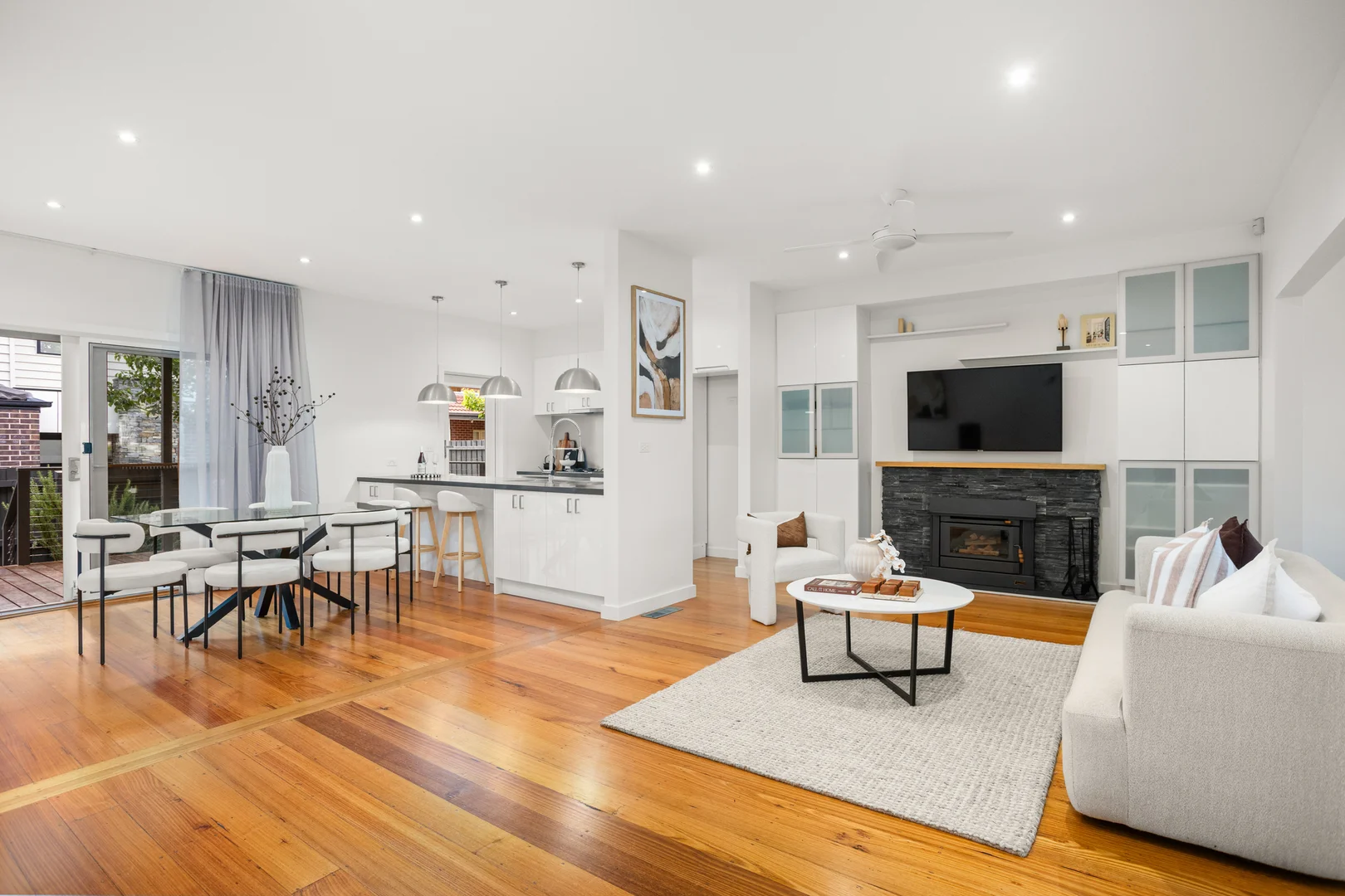 Additional image 3 of 1/23 Lavidge Road, Ashwood VIC 3147