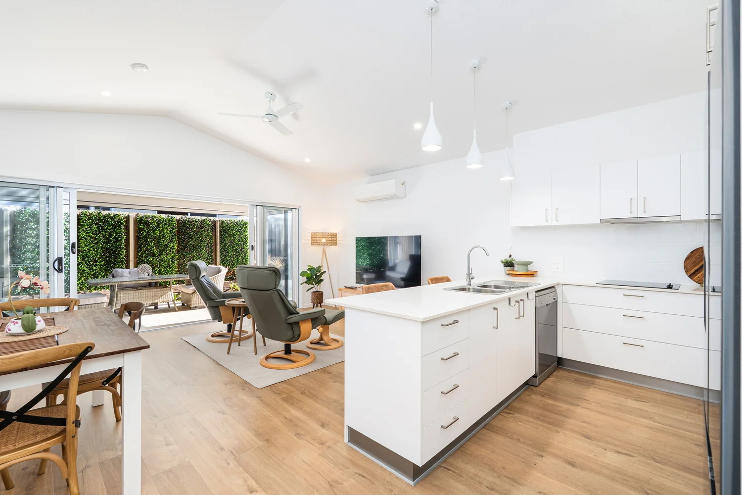 Additional image 9 of 329/2-20 Island View Drive, Urangan QLD 4655