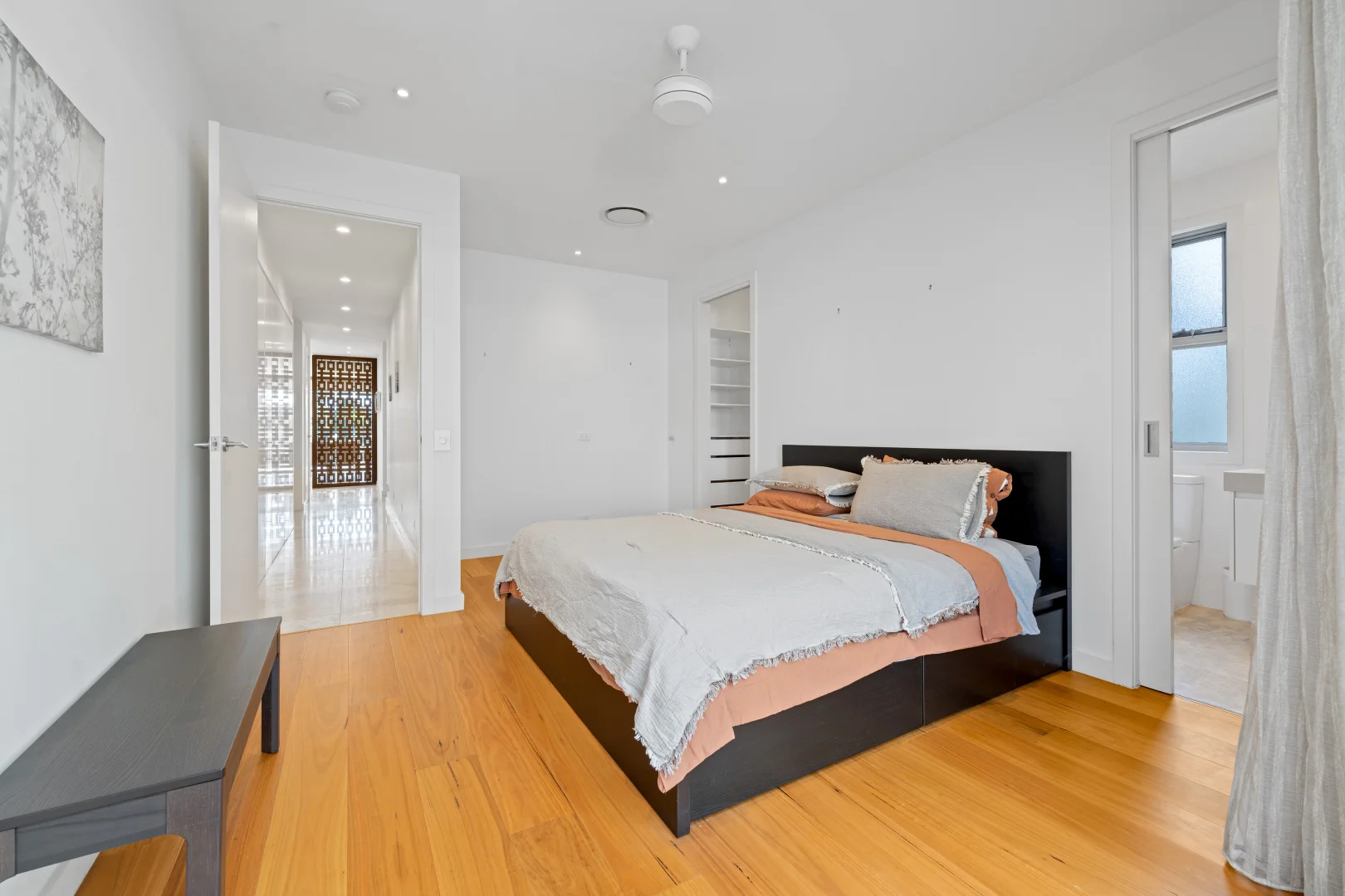 Additional image 21 of 41 Conifer Crescent, Broadbeach Waters QLD 4218