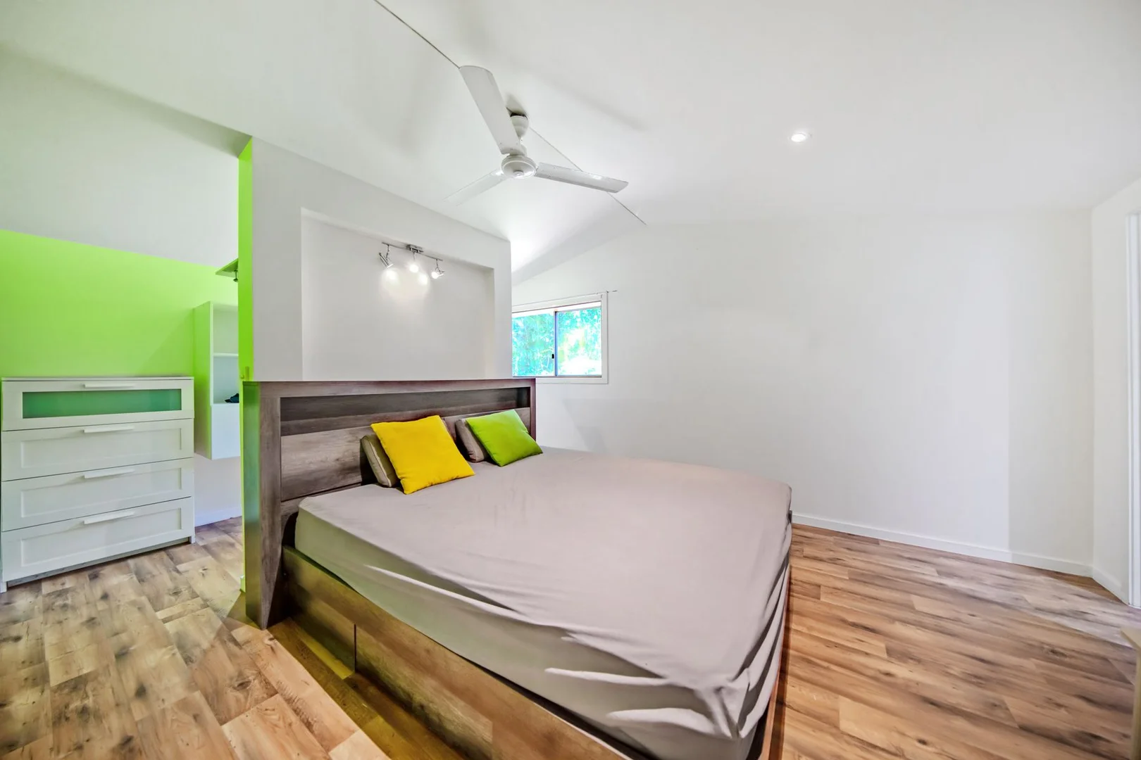 Additional image 24 of Stockton QLD 4871