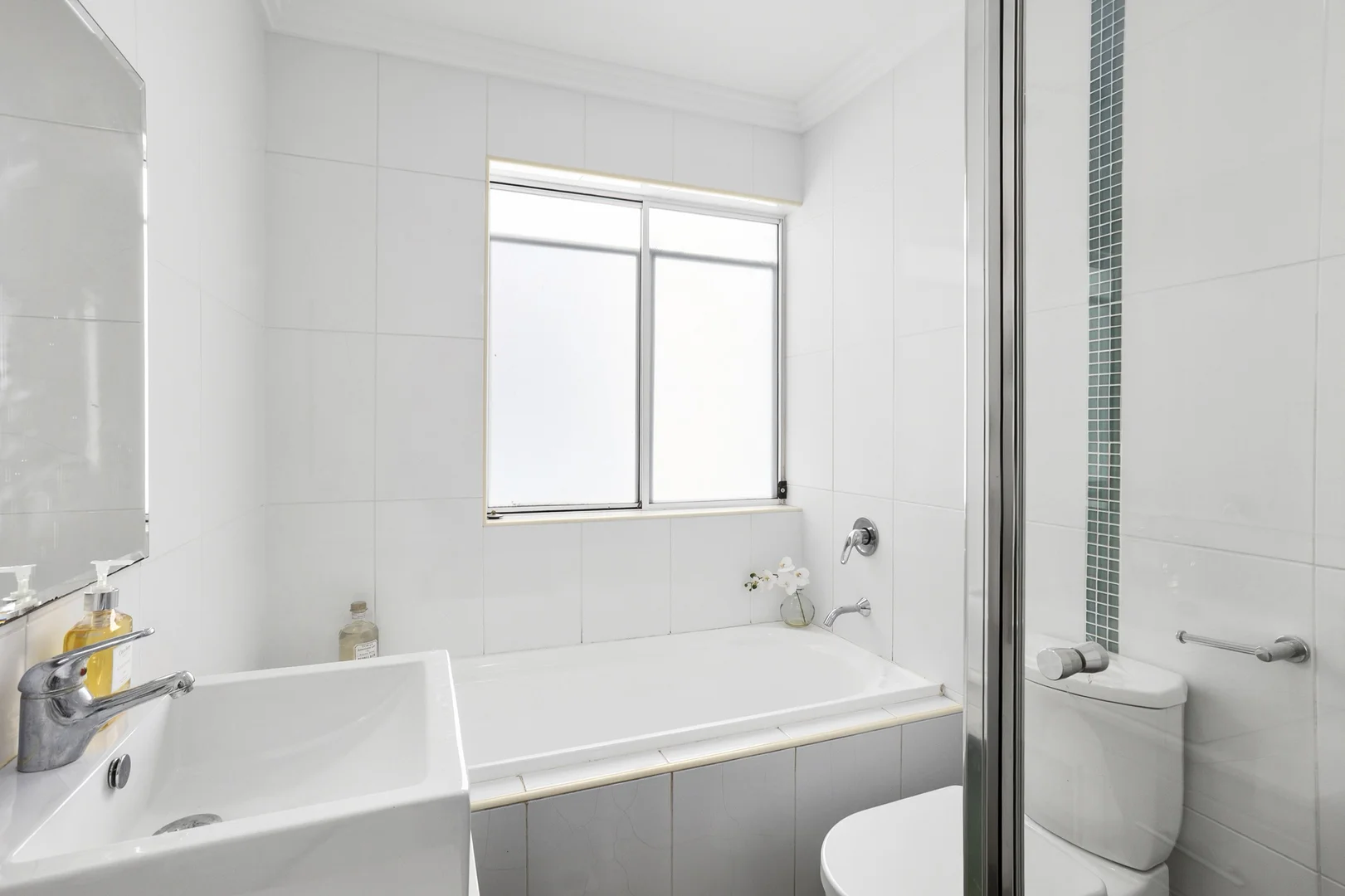 Additional image 9 of 30/11-13 Oaks Avenue, Dee Why NSW 2099