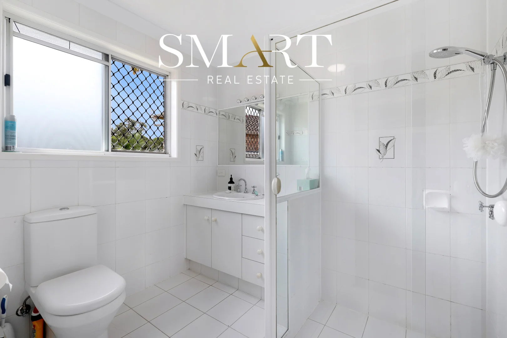 Additional image 23 of 10 Putter Place, Arundel QLD 4214