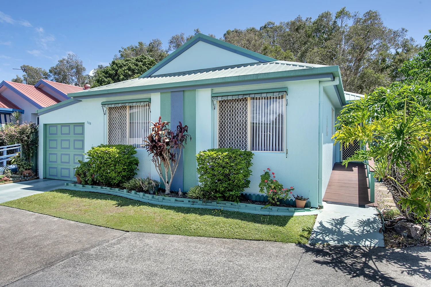 108/70 Hansford Road, Coombabah QLD 4216