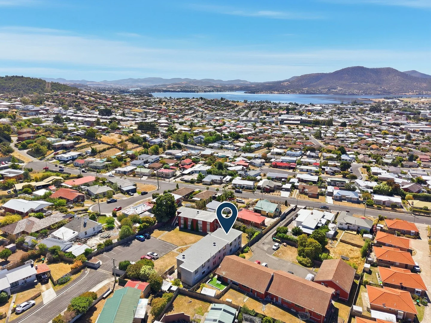 8/19A Paringa Road, Glenorchy TAS 7010