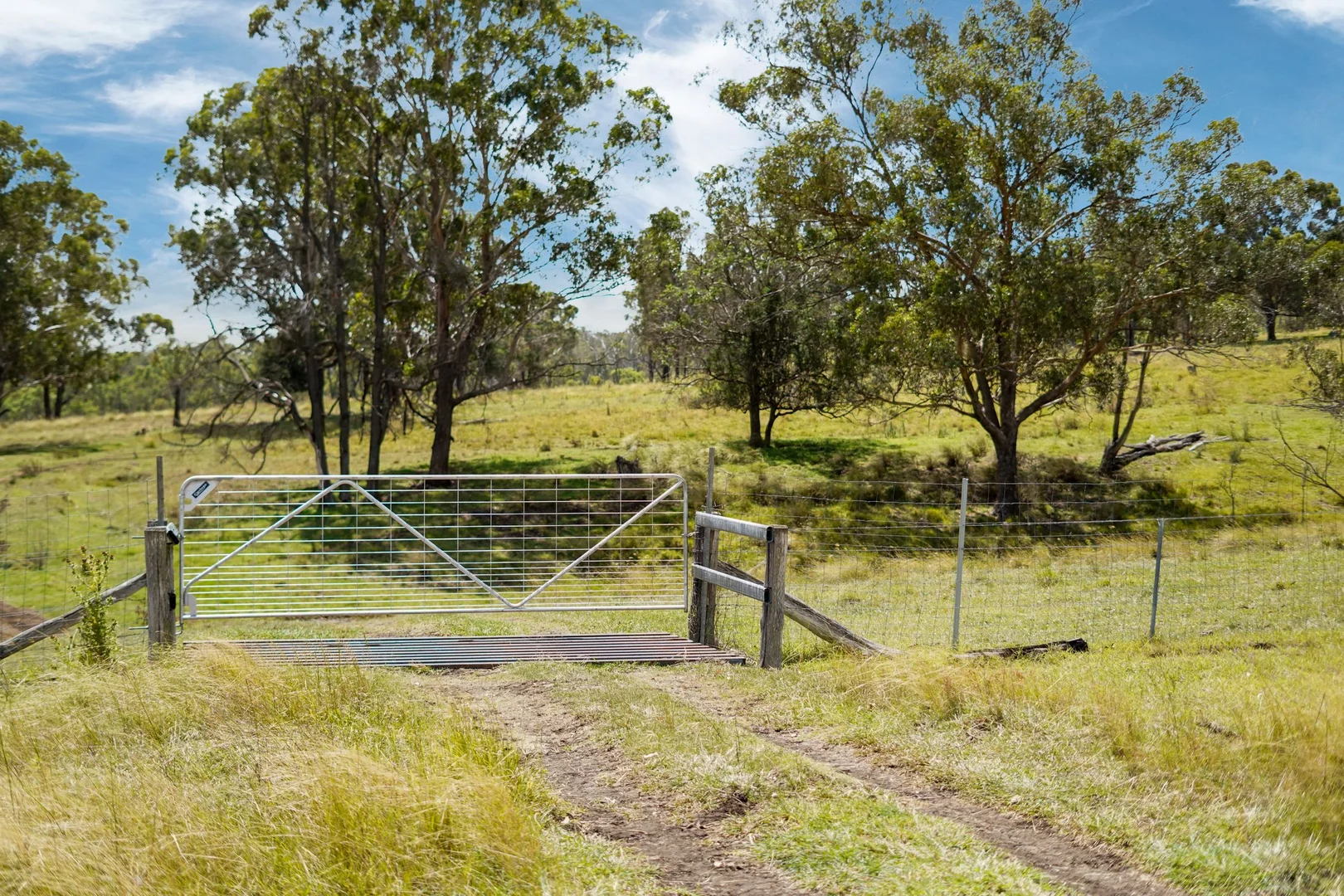 Additional image 9 of "PARADISE" 256 Paradise Road, Mount Sylvia QLD 4343