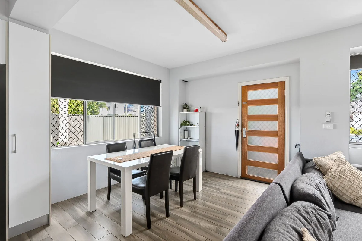 Additional image 5 of 29 Acanthus Avenue, Burleigh Heads QLD 4220