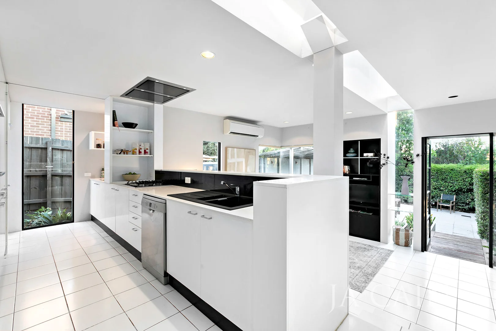 Additional image 4 of 18 Kerferd Road, Glen Iris VIC 3146