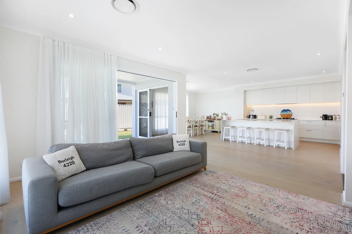 Additional image 13 of 7 Suncove Court, Burleigh Heads QLD 4220