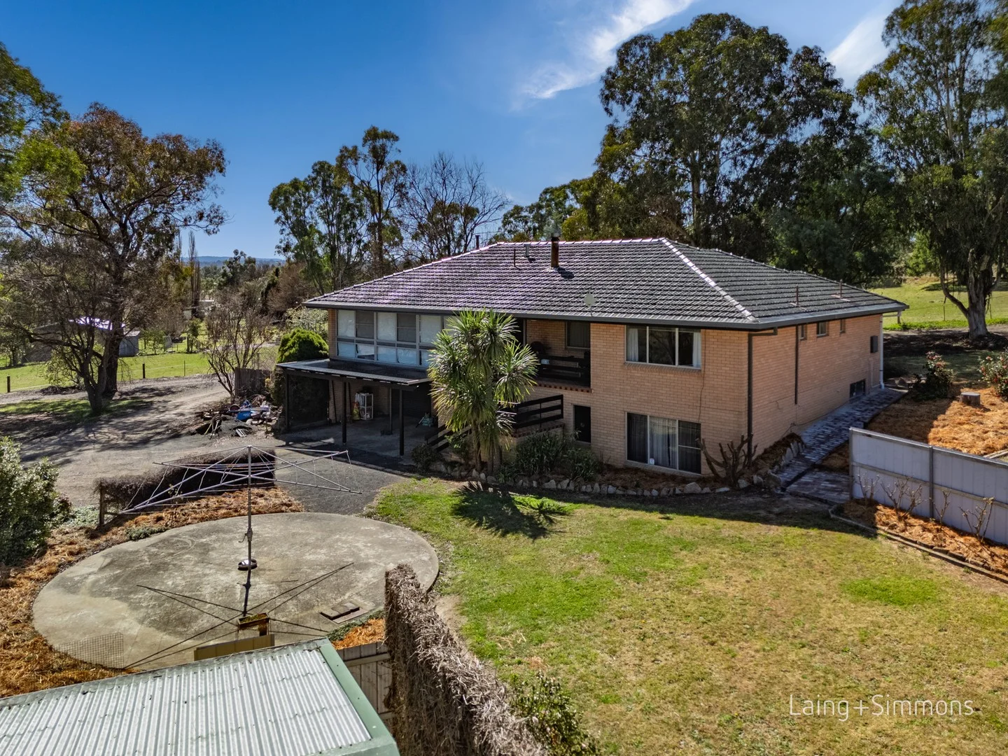 30 Dangarsleigh Road, Armidale NSW 2350