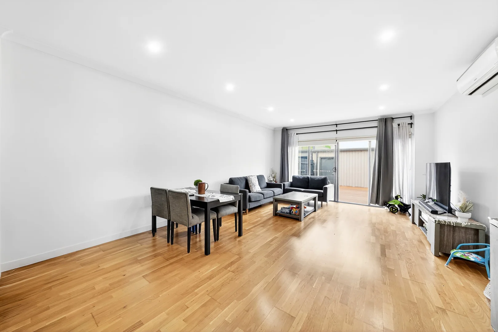 Additional image 2 of 141 Campaspe Way, Point Cook VIC 3030