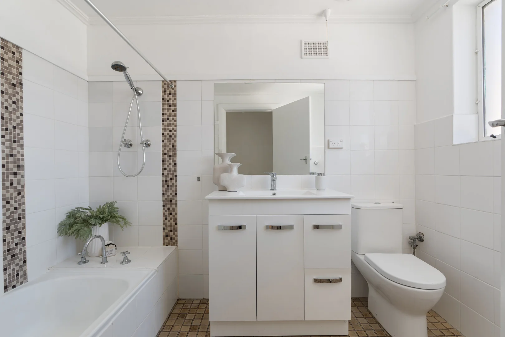 Additional image 12 of 9/58 Esplanade, Semaphore SA 5019